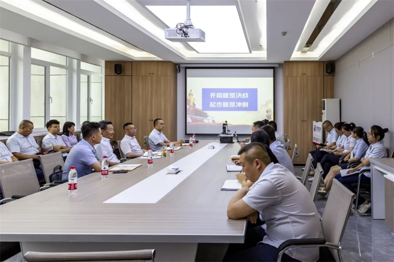 祁建邦一行赴華龍證券蘭內營業部調研指導工作